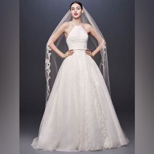 WOMENS Truly by Zac Posen, wedding dress size 10 in soft white.